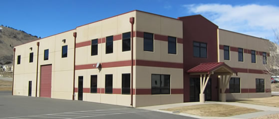 photo of Pine Ridge Road commercial building